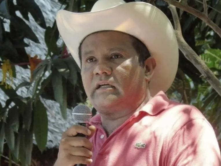 Asesinan a Candidato del PRI y a su Esposa en Coyuca de Benítez
