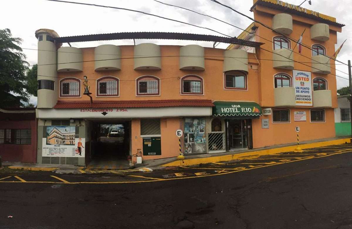 Dos mujeres baleadas en el Hotel Río