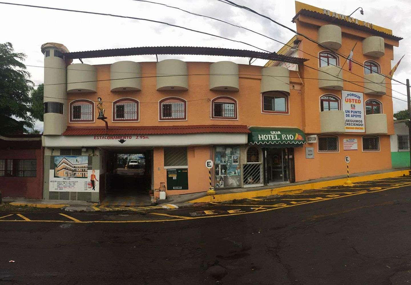 Dos mujeres baleadas en el Hotel Río